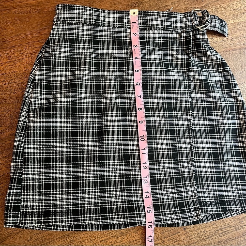 Hollister Black White Plaid Ultra High Rise Skirt Schoolgirl Prep Preppy Size XS - Picture 10 of 13